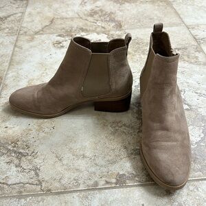 Abound Taupe Suede Chelsea Ankle Boots